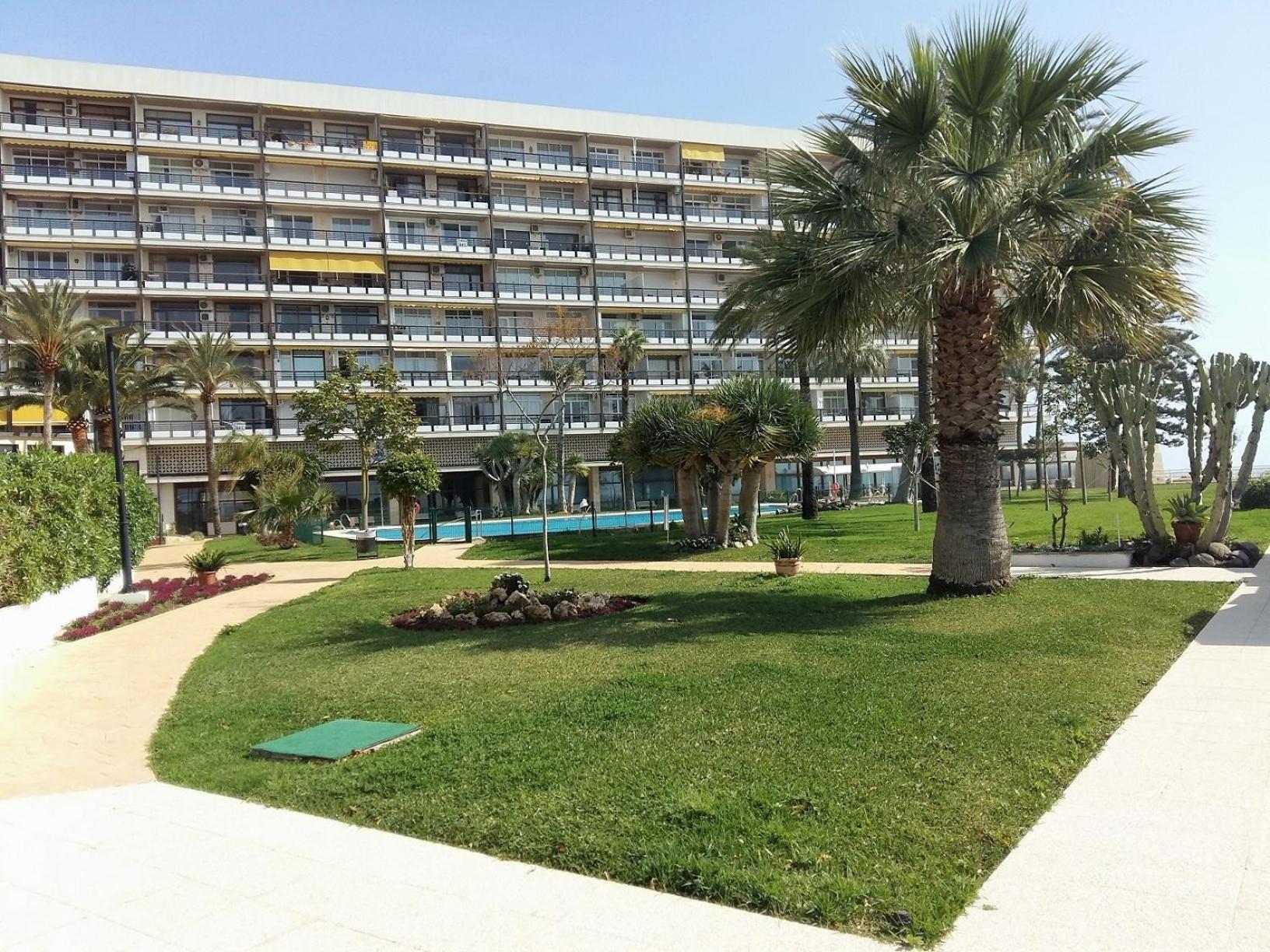 Castillo De Santa Clara 05 ตอร์เรโมลิโนส ภายนอก รูปภาพ